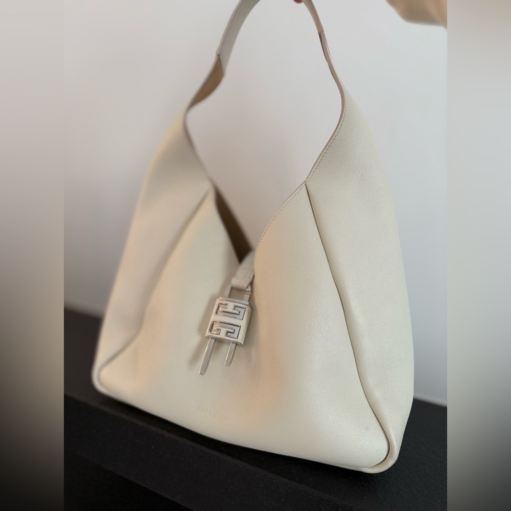 Givenchy G-Hobo Medium Shoulder Bag